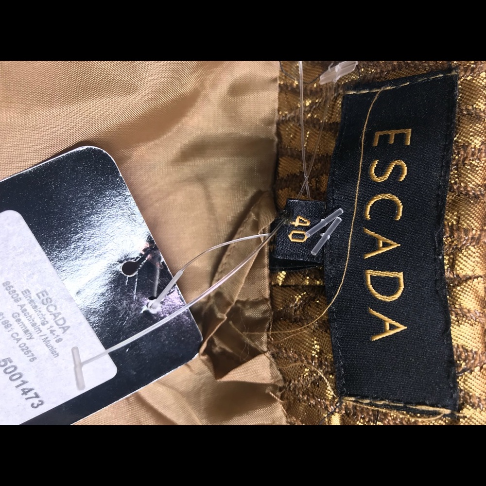 Escada Gold Jacket - Picture 5 of 6